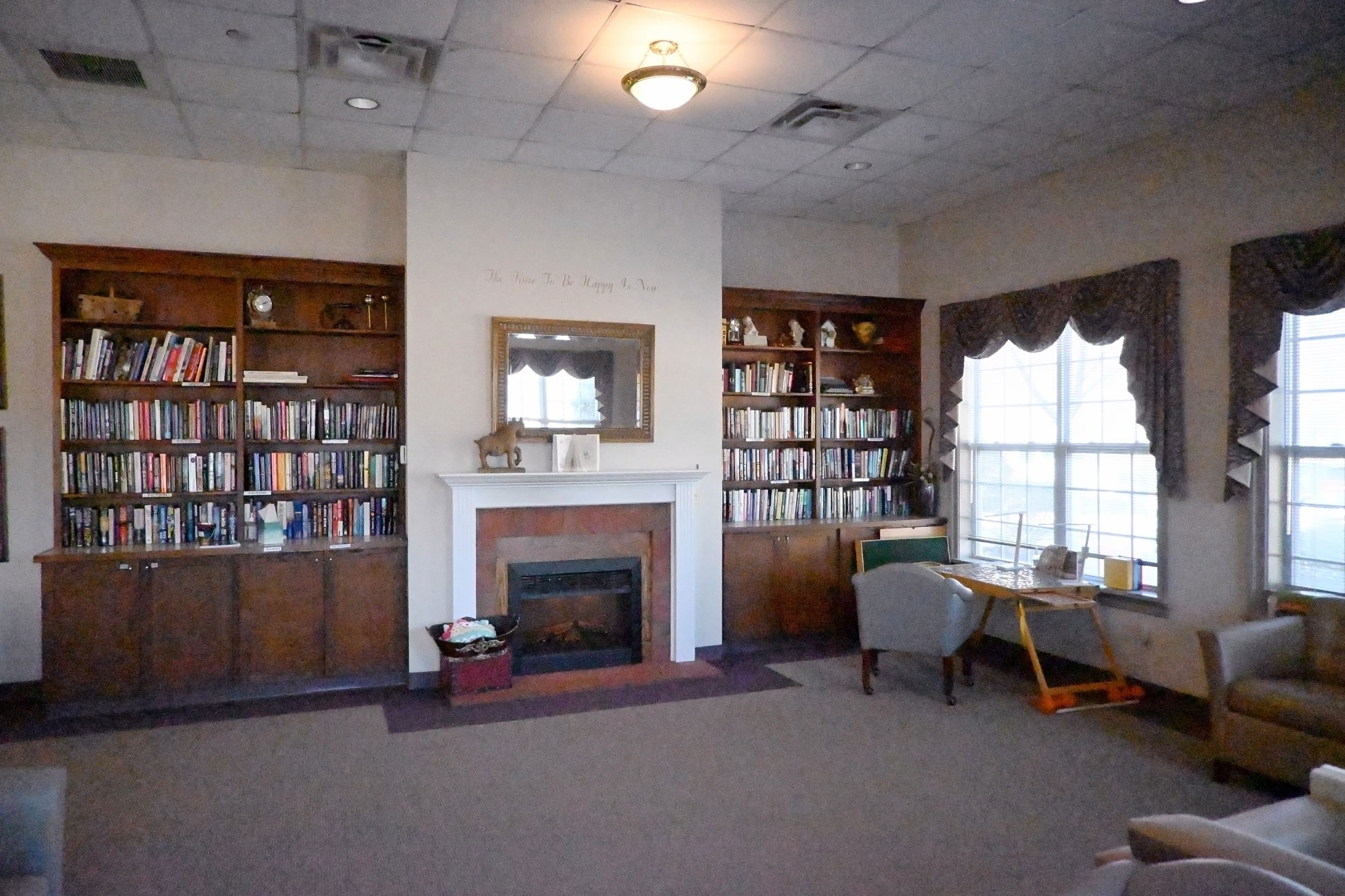 Northern Senior Center Library